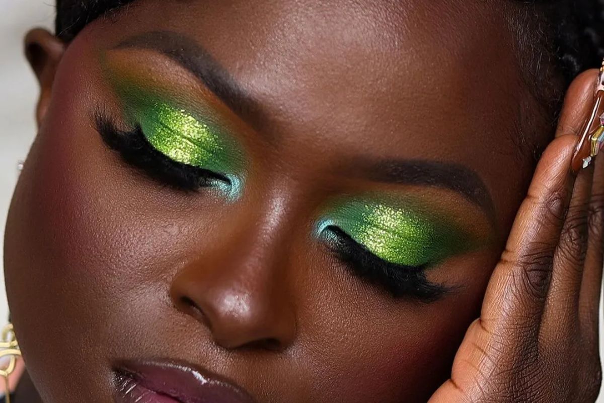 15 Best Green Eyeshadow Looks