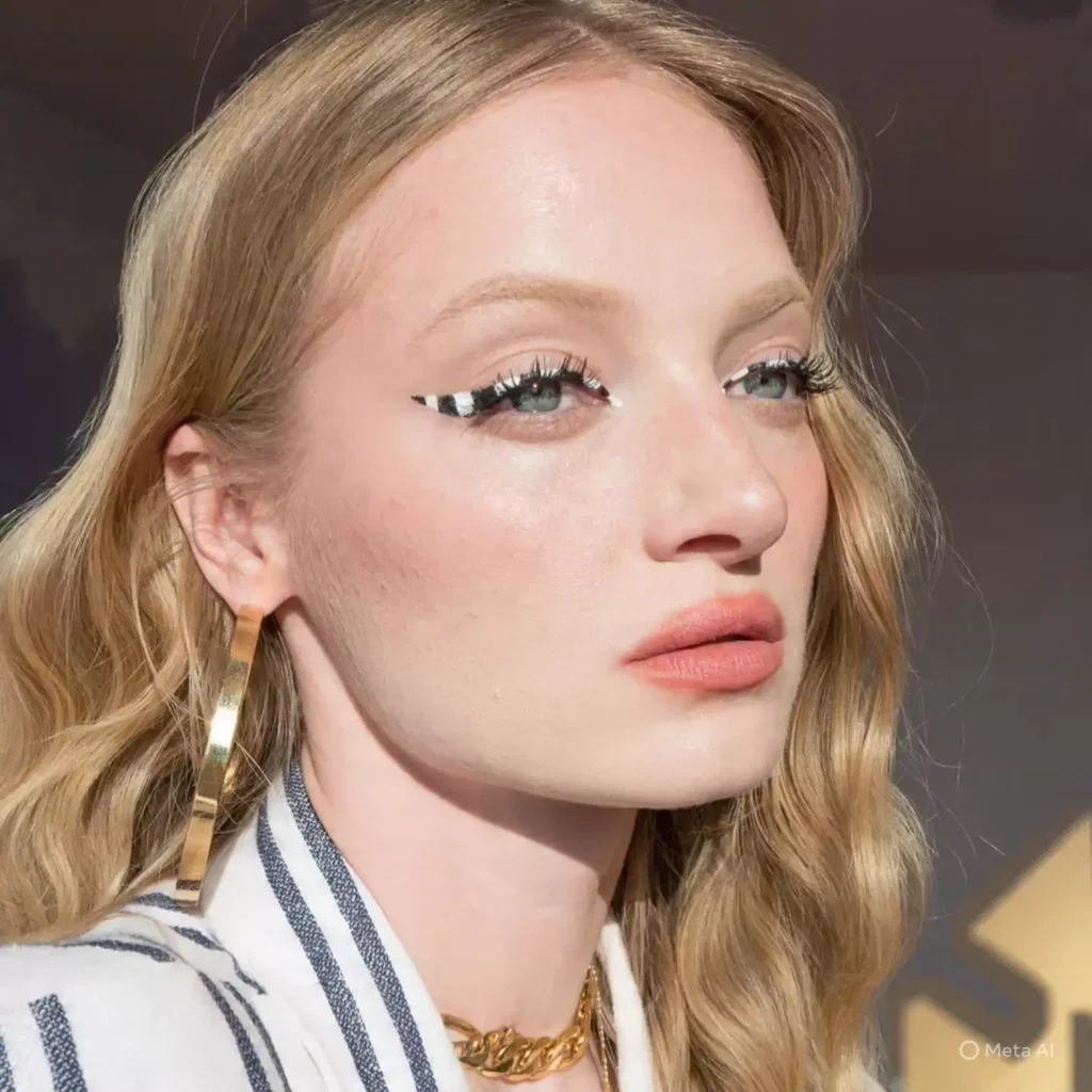Edgy Checkerboard Liner